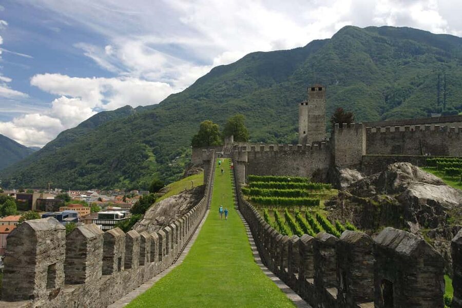 From Milan: Lugano, Bellinzona and Chocolate Factory Trip - How much guiding will you actually get?