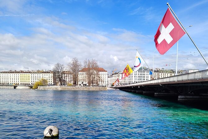 Geneva Chocolate & Sweet Delights Walking Tour by Do Eat Better - Rue du Rhône and the Serious Chocolate Cake