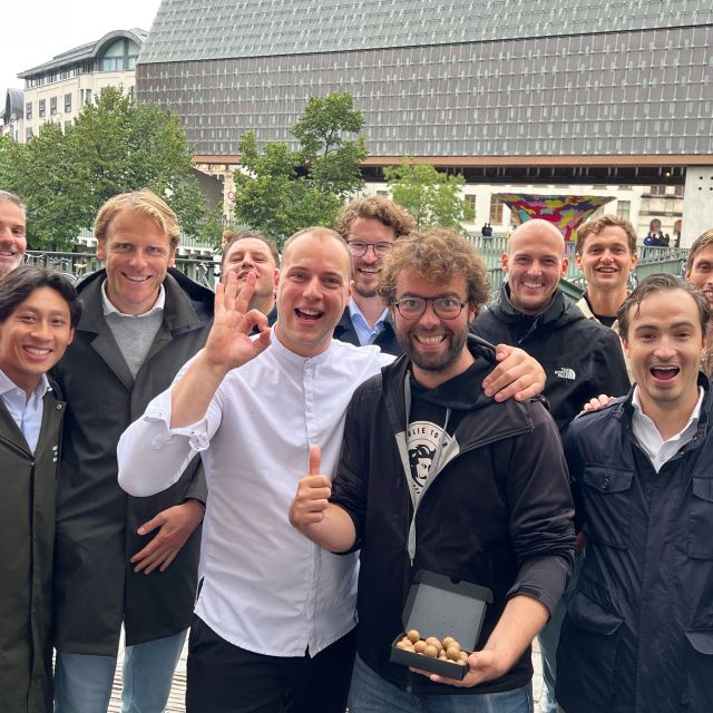 Ghent: Belgian Chocolate Walking Tour with Tastings - Why the guide can make or break the experience