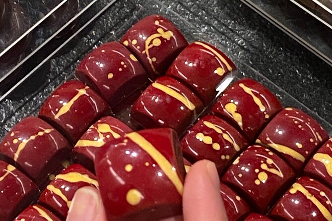 Ghent: Famous Belgian Chocolate Walking Tour with Tastings - Van Hoorebeke and the passion fruit filling