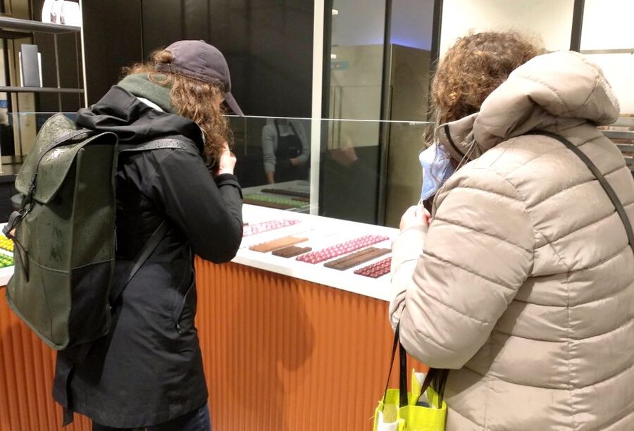 Ghent: Guided City Tour with Chocolate Tastings - Why chocolate is a smart way to see Ghent