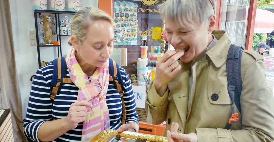 Ghent: Guided City Tour with Chocolate Tastings - Graslei and Korenlei: the scenic heart of the walk