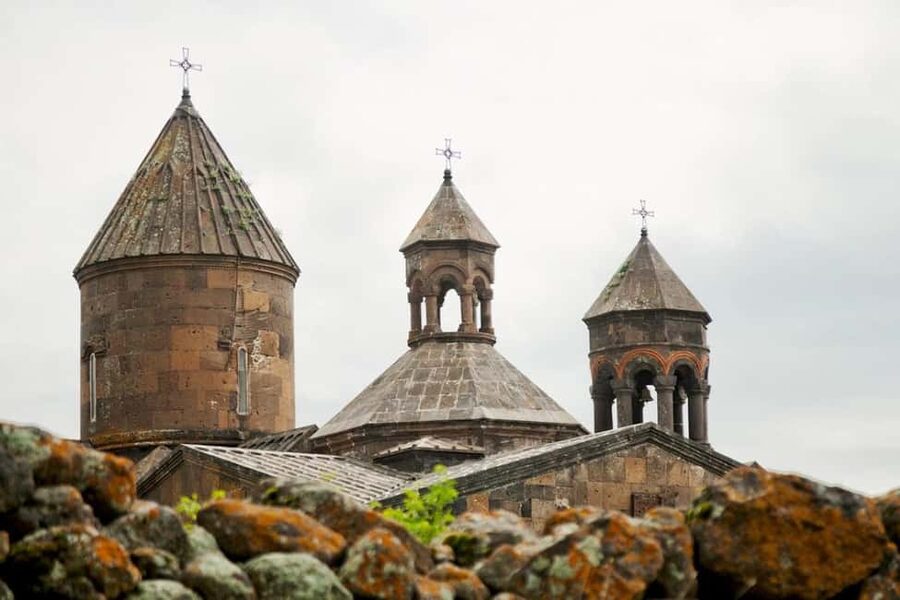 Group Tour: Hovhannavank, Saghmosavank & Chocolate House - Who should book this route?
