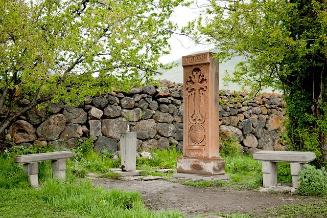 Group Tour: Hovhannavank, Saghmosavank, Chocolate House, Aghtsk - Karmravor, Ashtarak’s small architectural surprise
