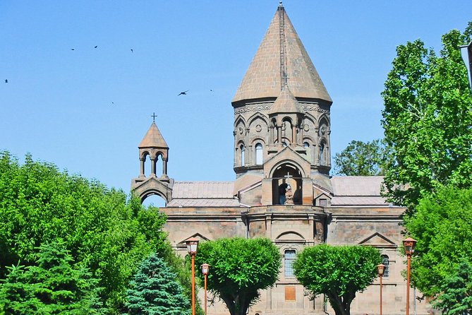 Group Tour: Hovhannavank, Saghmosavank, Chocolate House, Aghtsk - Aghtsk and the Arshakid kings
