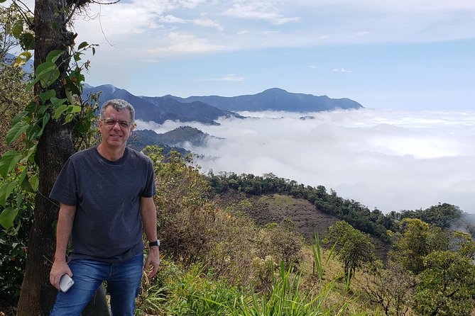 Guayaquil to Cuenca one-way tour with Cajas Park and a Cacao Farm visit - Fruit at Puente de las Frutas de Tamarindo
