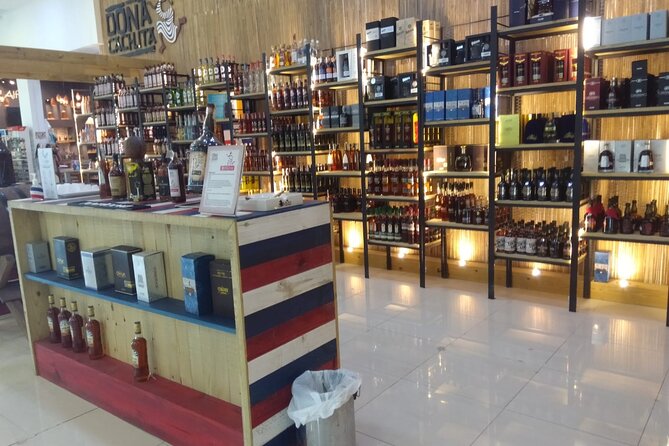 Guided Shopping Tour - Rum tasting, chocolate factory, Cigar factory - The ride from Punta Cana to the shopping center