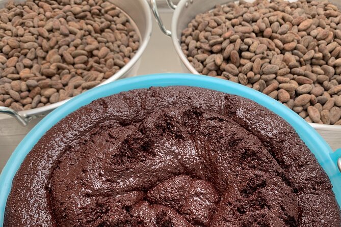 Guided tour of the Artisan Chocolate Factory in Tuscany - Why This Small Factory Matters in Tuscany
