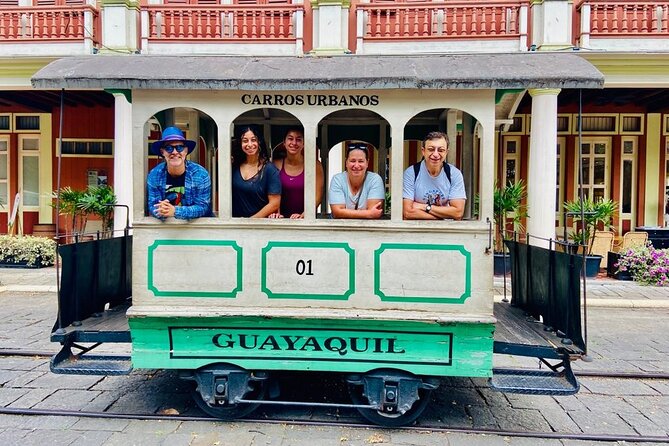 Half Day Guayaquil Historical Tour and Cocoa Culinary Experience - Key points at a glance