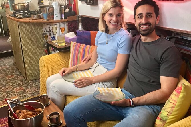 Hands-On Churros & Chocolate Class on a London Houseboat - Starting with Cava and Spanish tradition