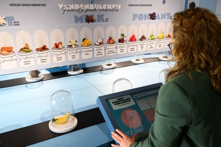 Heule: Chocolatier Vandenbulcke Chocolate Trail Tour - Is one hour enough?