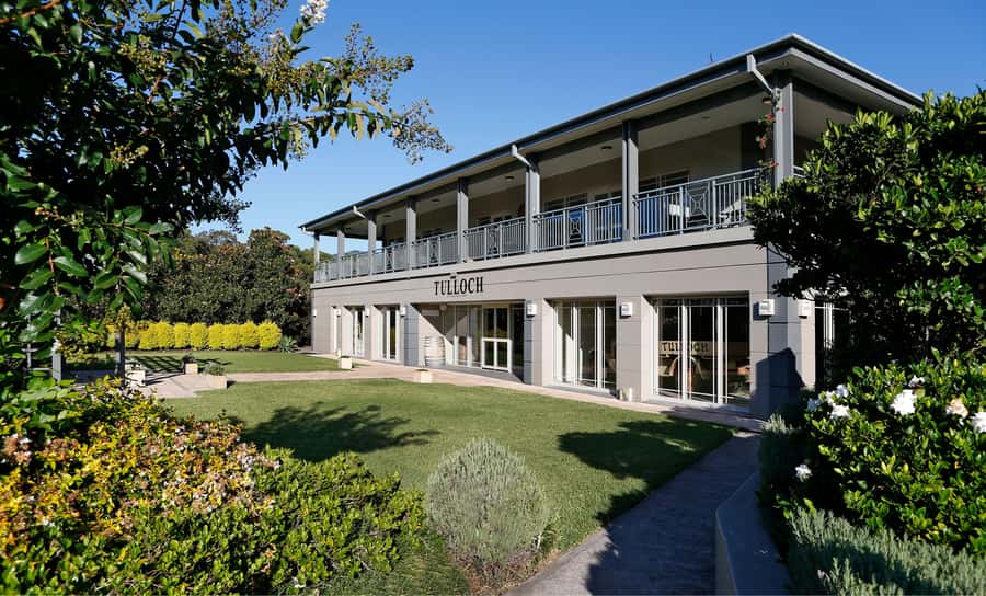 Hunter Valley: Tulloch Wine Tasting and Chocolate Pairings - A good choice for families with different tastes