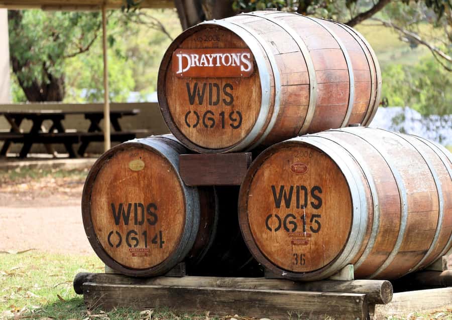 Hunter Valley: Wine, Chocolate and Lunch All Inclusive Tour - What to bring and who should book