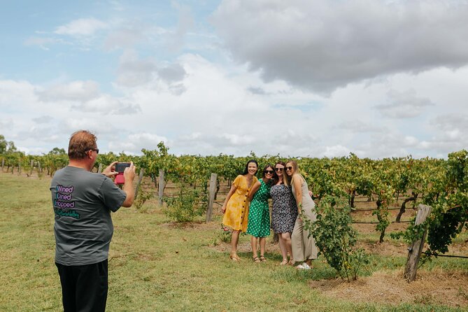 Hunter Valley Wine Tour ex Hunter Valley - Lunch, Cheese, Chocolate, Distillery - Lunch at Hunter Valley Resort and Farm