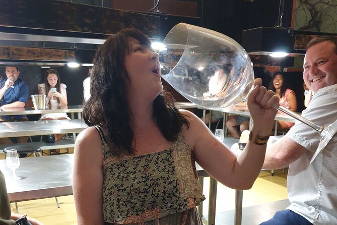 Hunter Valley Wine Tour from the Hunter with Wine Craft Beer Cheese Chocolate - What the minibus ride adds