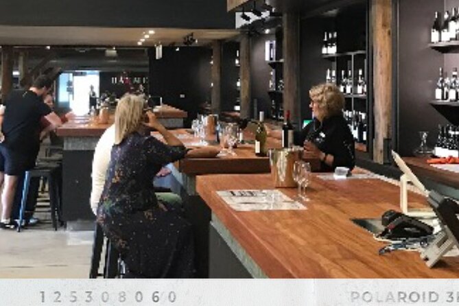 Hunter Valley Wines, 2-Course Lunch, Cheese & Chocolate Tour - Chocolate at the Hunter Valley Chocolate Company