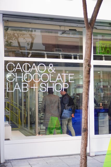 KAIACAO Bean to Bar and Design your own chocolate experience - Designing a 75% dark chocolate bar