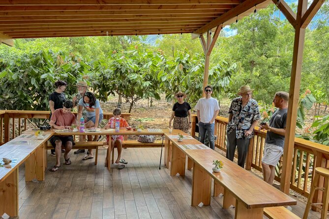 Kamananui Cacao Orchard Tour - From cacao pod to Hawaiian chocolate