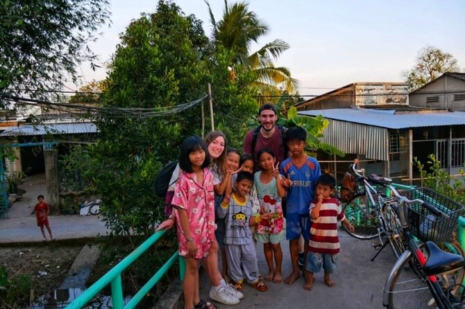 Largest Floating Market, Wild Small Canal System & Organic cocoa - What the $38 price covers