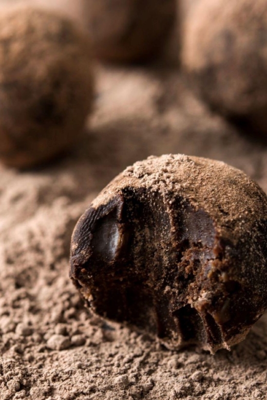 London: Chocolate Truffle-Making Workshop - Making chocolate instead of just eating it