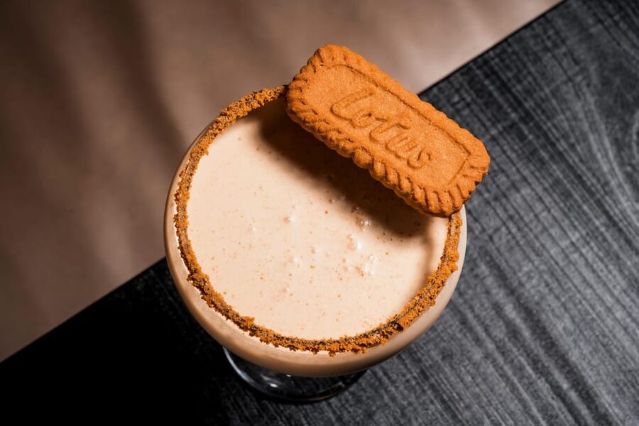 London: The Chocolate Cocktail Club - Edible chocolate shots and light bites
