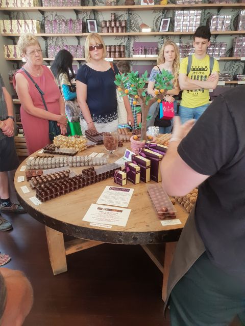 London: VIP Chocolate Tour - A walking tour, not a sit-down tasting