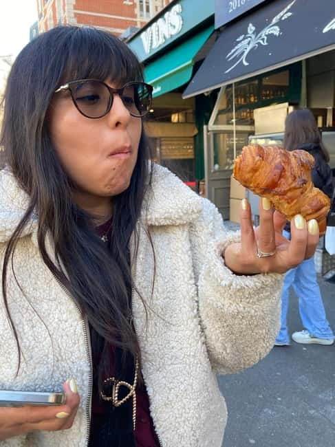 Lyon: Pastries and Chocolate Walking Food Tour w/6+ Tastings - What happens during the 5 to 7 tastings