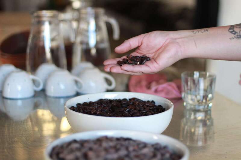 ✨Make chocolate to take home Oaxacan style ☕️✨ - From ingredients to your own chocolate mold