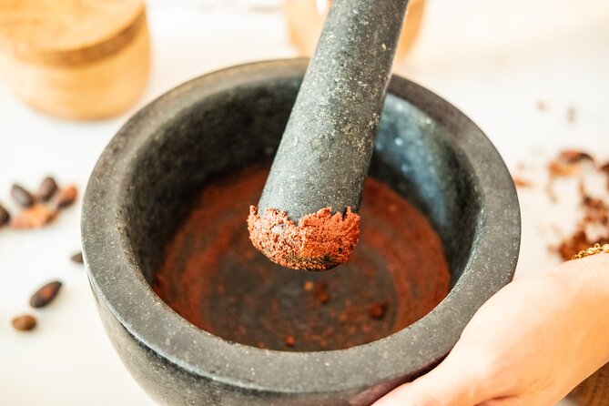Make Your own Amazing Chocolate in Notting Hill - Tasting cacao from several parts of the world