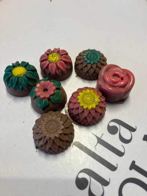 Malta: Chocolate Making Workshop - Taking the chocolates home