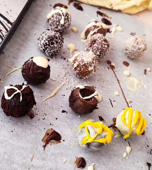 Malta: Truffle Making Master Class - Making chocolate instead of only eating it