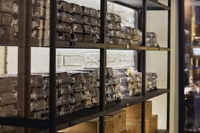 Milan: Enrico Rizzi Chocolate Factory Tour with Tasting - Why the small group matters