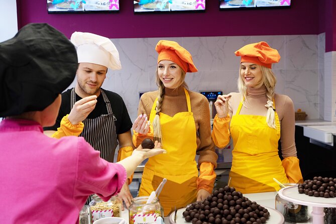 Mozart Kugel Workshop in Chocolate Museum Vienna "BO-YO" - Is $84.29 a fair price?