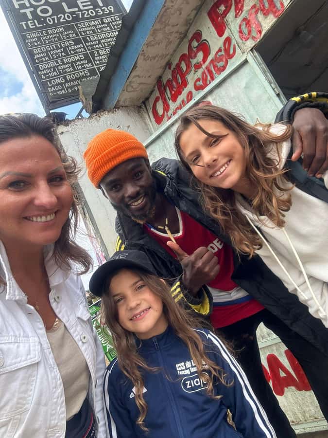 Nairobi: Kibera Slum (The Chocolate city)Guided Walking Tour - Community projects, artisans, musicians, and young people