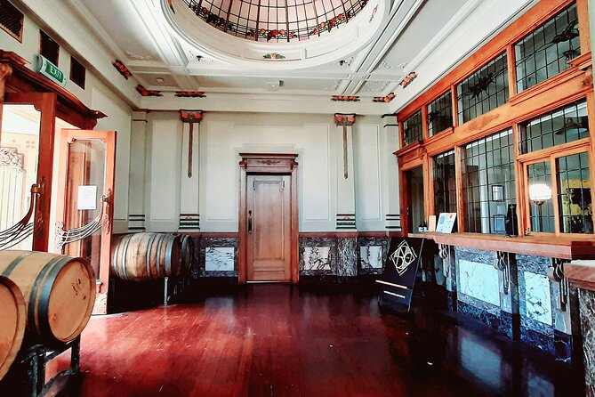 Napier: Afternoon Wine Tasting + visit Silky Oaks Chocolates - Pask Winery brings a shorter final cellar-door stop
