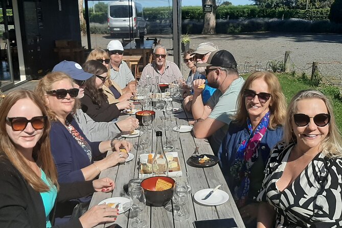Napier: Afternoon Wine Tasting + visit Silky Oaks Chocolates - Some departures include gin or beer