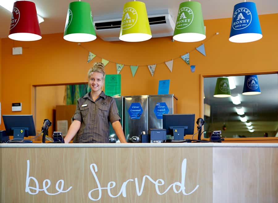 Napier: Taste Hawke's Bay - A sweet treat food tour - Starting in Napier and heading inland