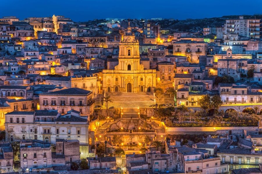 Noto and Modica: Private Tour with Artisan Chocolate Tasting - Timing, language, and cancellation