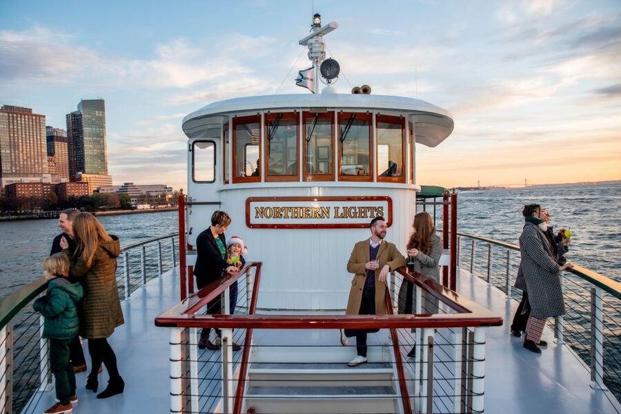 NYC: Sunset Holiday Cocoa Cruise - Key points at a glance
