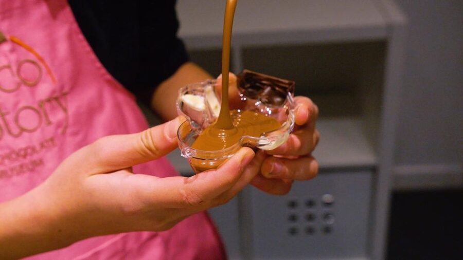 Paris: 45-minute Chocolate Making Workshop at Choco-Story - What happens during the 45-minute session
