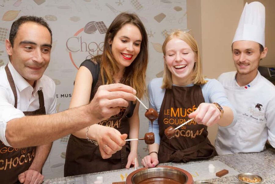 Paris: 45-minute Chocolate Making Workshop at Choco-Story - Practical planning for your Paris day
