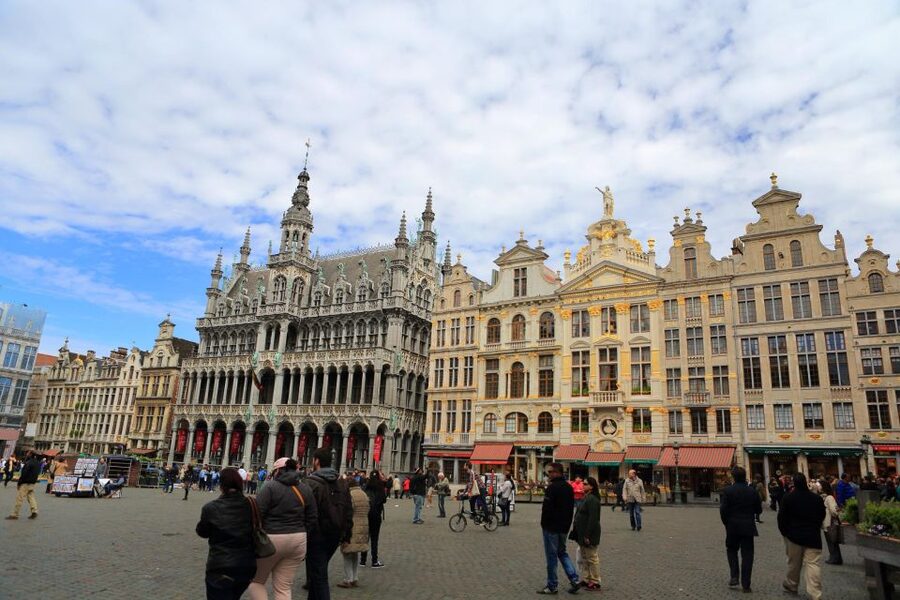 Paris: Brussels and Bruges Tour & Optional Chocolate Tasting - A Paris to Belgium day trip that covers a lot