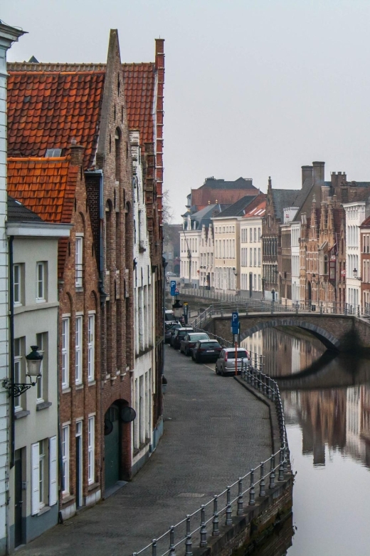 Paris: Brussels and Bruges Tour & Optional Chocolate Tasting - Grand Place and the landmarks around it