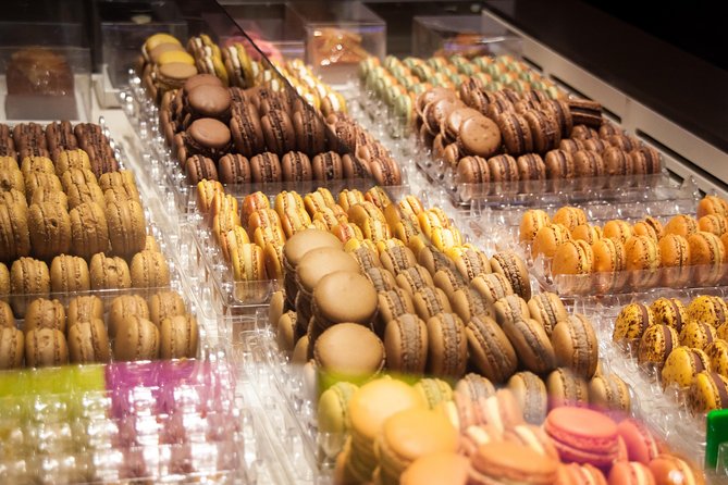 Paris French Sweets Tasting Tour with Pastries and Chocolates - Walking Conditions and Timing