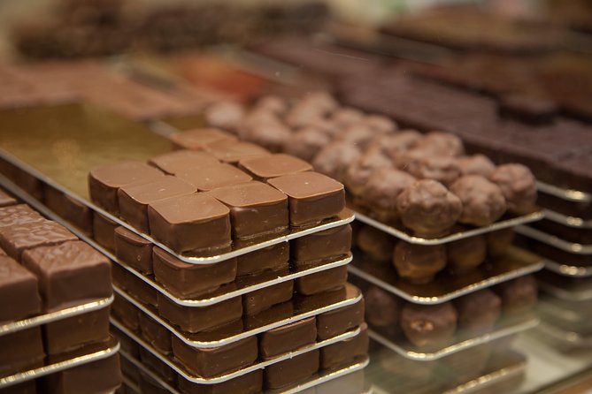 Paris French Sweets Tasting Tour with Pastries and Chocolates - Cancellation and Booking Details