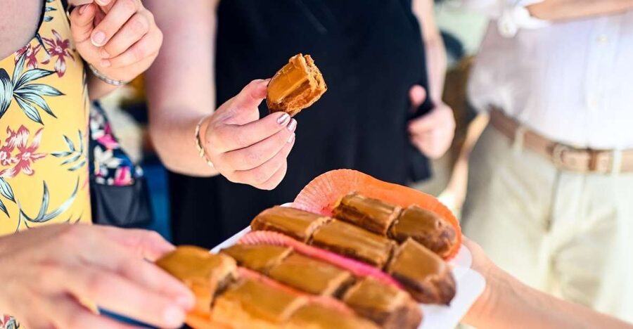 Paris: Montmartre Chocolate & Pastries Tour with 8+ Tastings - Key points to know before booking