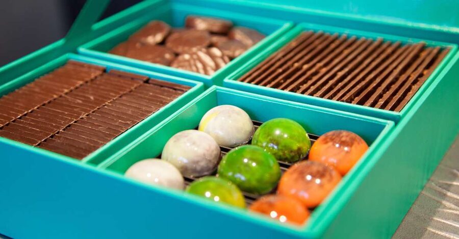 Paris: Pure Chocolate Walking Tour - Key points at a glance