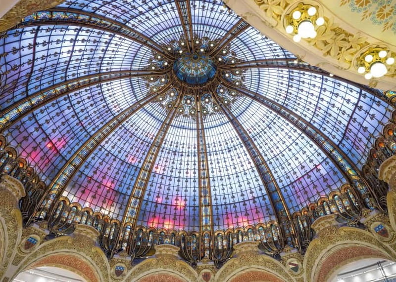 Paris Walk: Opera to Montmartre with Pastry & Chocolate - Galeries Lafayette and the department-store view