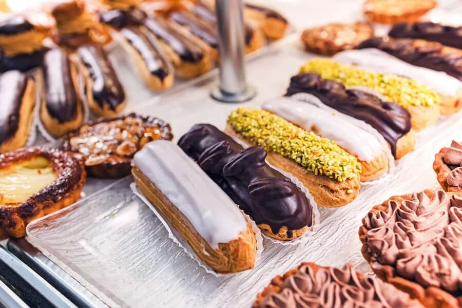 Paris Walk: Opera to Montmartre with Pastry & Chocolate - Bateau-Lavoir and the artists’ Montmartre
