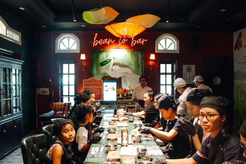 Phu Quoc: Bittersweet Chocolate Factory Tour & Workshop - Guides, language, and the feel of the session